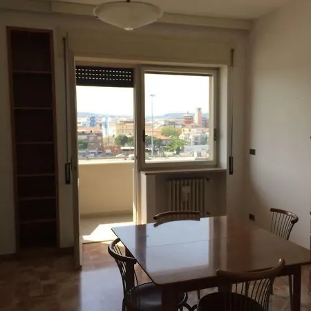 Apartment Casa Sul Fiume A Due Passi Dal Mare